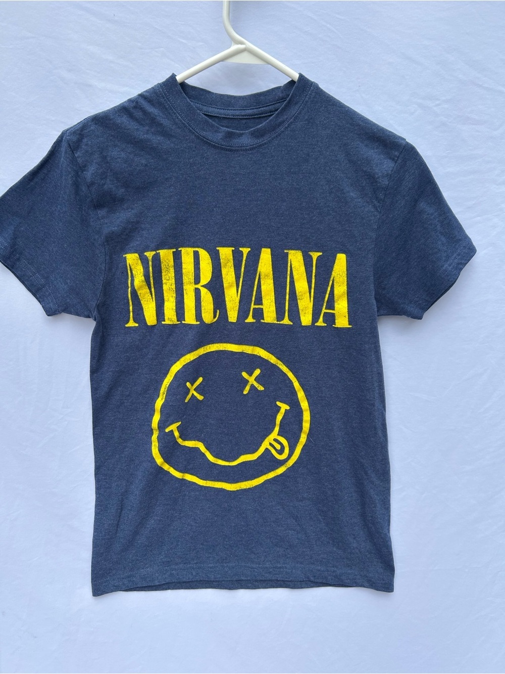 NIRVANA Navy Blue Tee with Yellow Logo 0112 - Picture 2 of 5